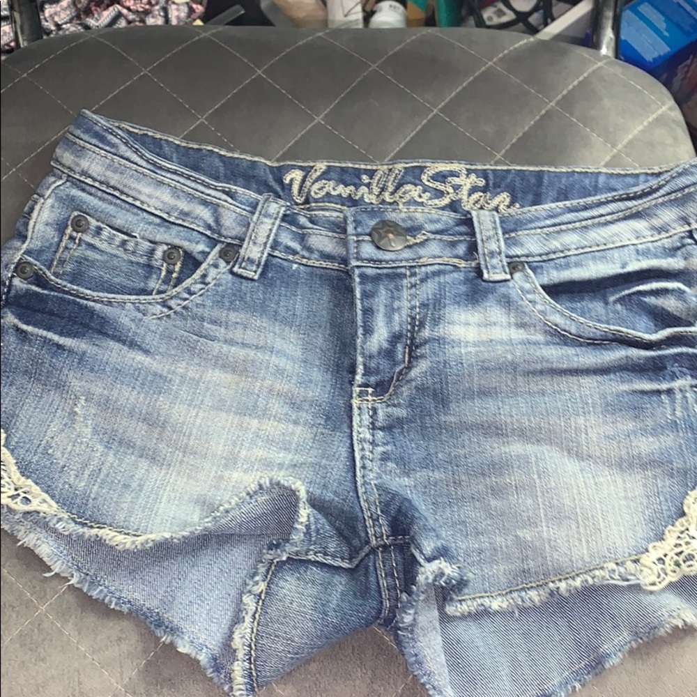 Vanilla star jean shorts